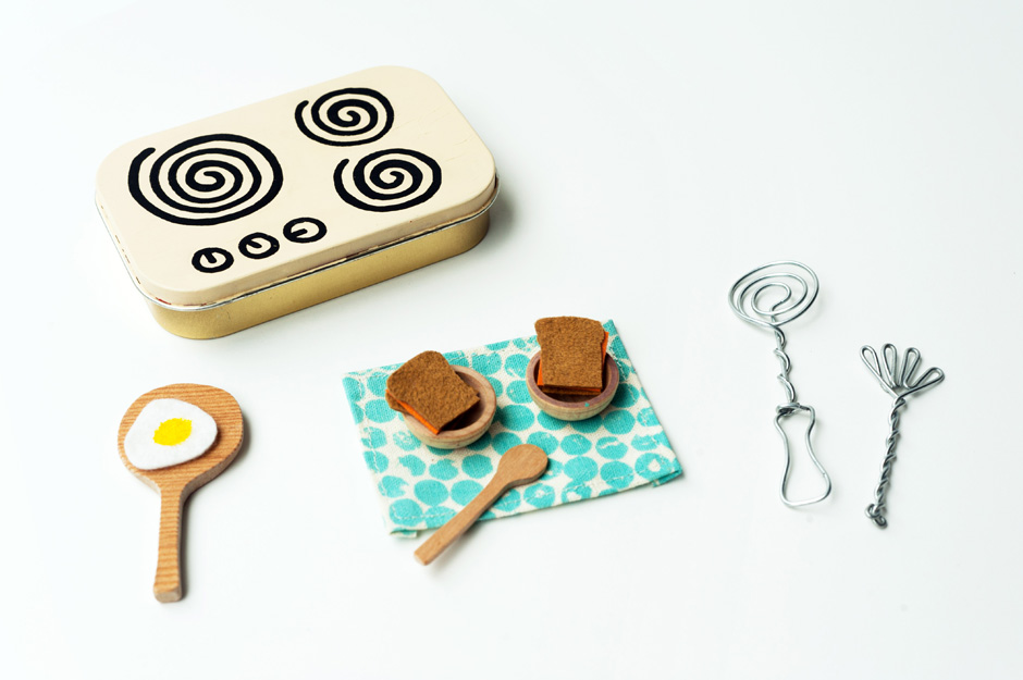 Made-by-Joel-Miniature-Kitchen-Mint-Tin-Play-Set-4